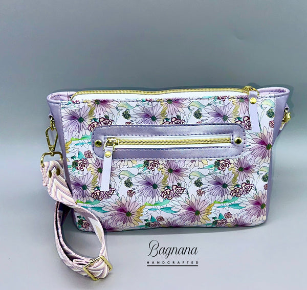 Garden Daisy Crossbody